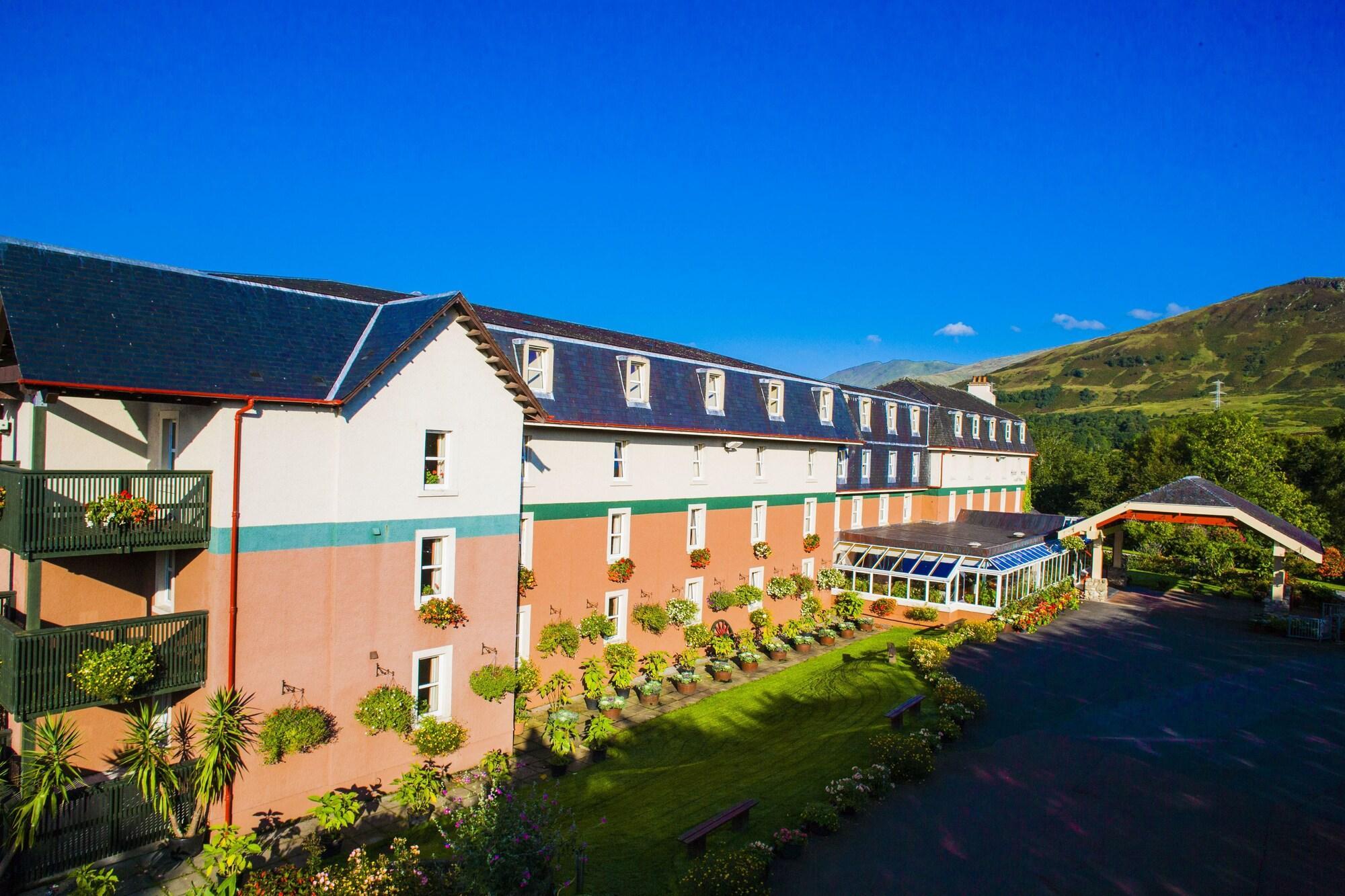 Muthu Dalmally Hotel Exterior photo